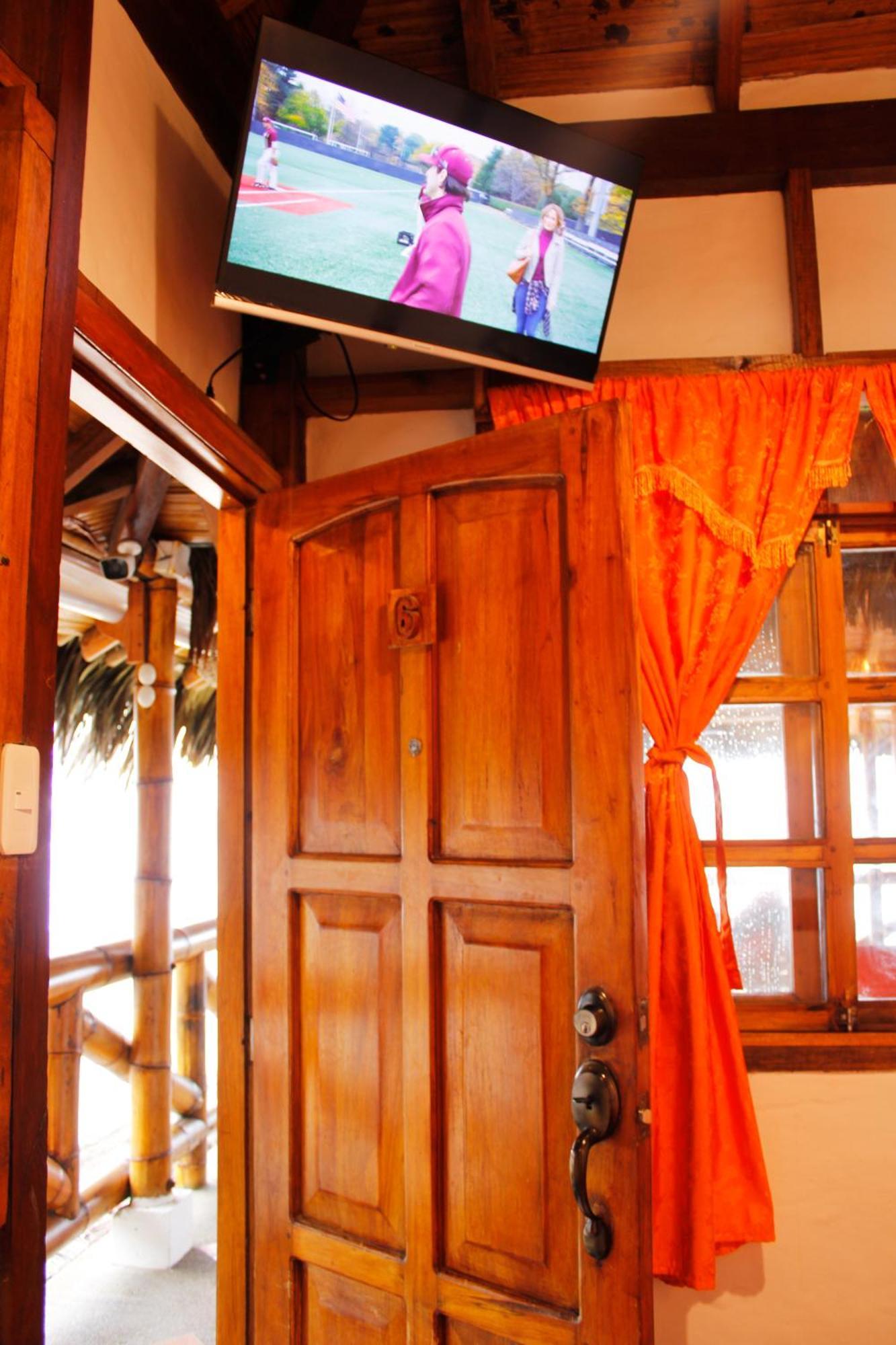 Hanga Roa Hotel Montañita Buitenkant foto