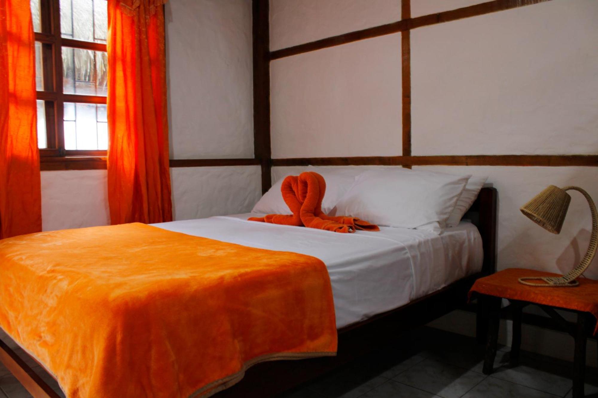 Hanga Roa Hotel Montañita Buitenkant foto